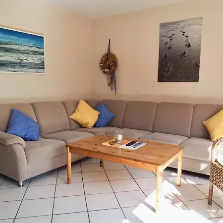 Ferienhaus Sandstrandhooper Holiday home *